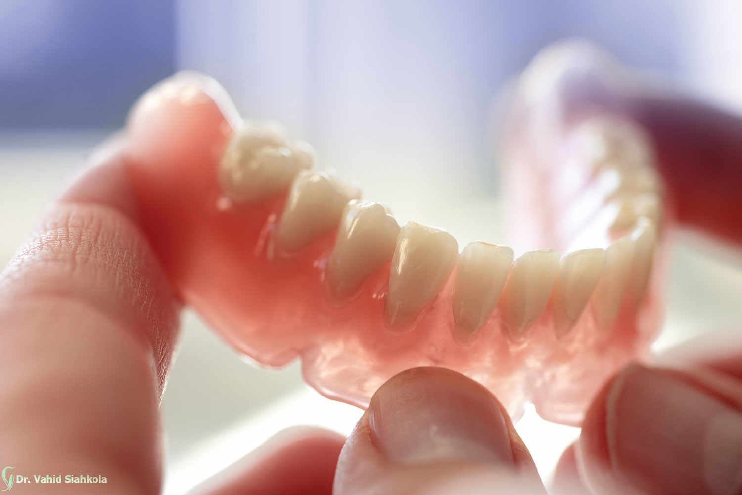 روش نگهداری دندان مصنوعی